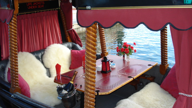 gondola romantic dinner cruise for two