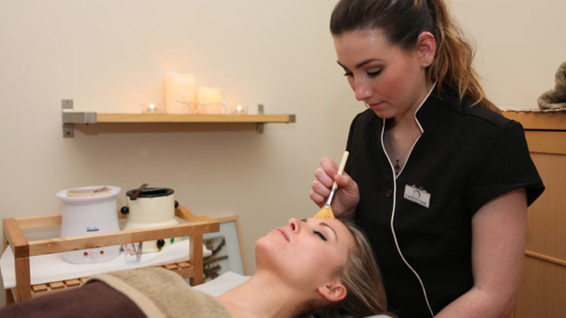 Swedish Full Body Massage And Rejuvenating Facial 2 Hours 