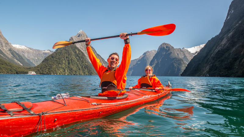 Milford Sound Kayak and Cruise Adventure - Full Day