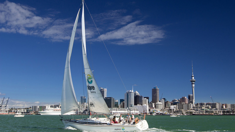 yacht cruise auckland