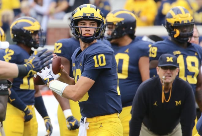 Michigan Wolverines football QB Dylan McCaffrey