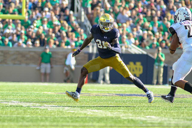 Notre Dame safety Jalen Elliott during a game against Vanderbilt in 2018