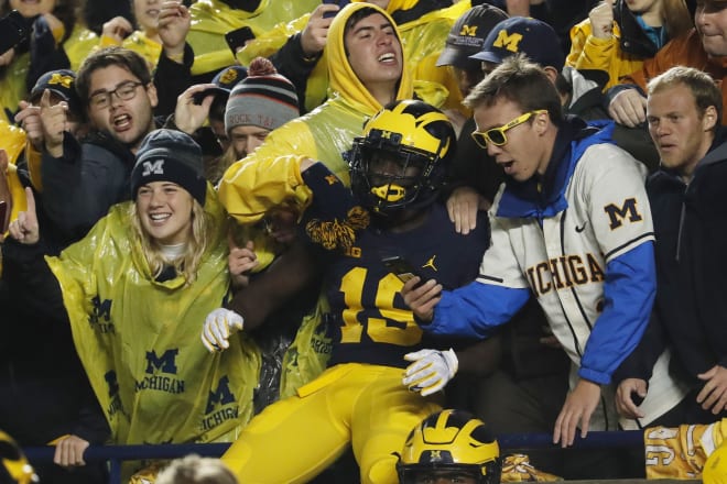 Michigan Wolverines football freshman wide receiver Mike Sainristil had a big game against Notre Dame. 