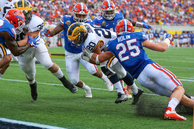 The Michigan Wolverines beat the Florida Gators in the 2016 Citrus Bowl. 