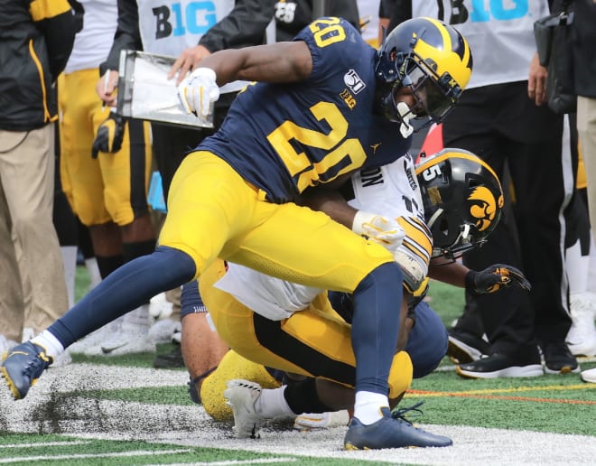 Michigan Wolverines football senior safety Brad Hawkins