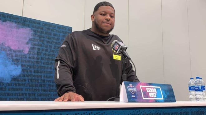 Former Michigan Wolverines football center Cesar Ruiz