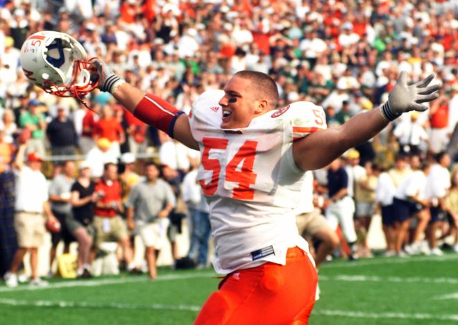 An emotional Dominic Raiola celebrated as No. 1 Nebraska earned a walk-off 27-24 overtime victory at Notre Dame in 2000.