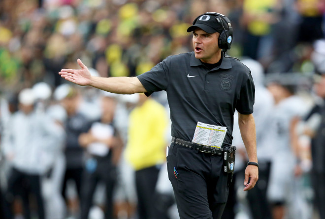 Oregon head coach Mark Helfrich is eying another Pac-12 title run this season.