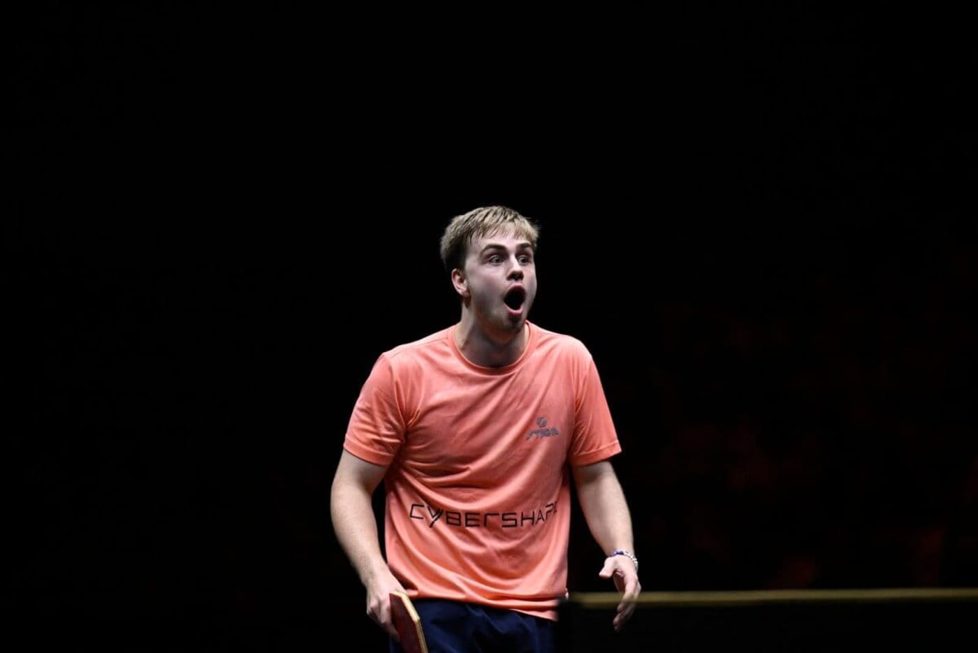 Supervinst av Supertruls och Sverige pingistokigt i 10 minuter till