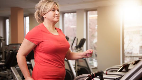 Menopauzal și lupte să piardă în greutate