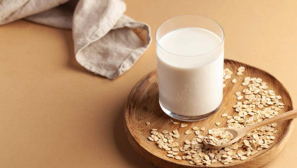 Oat, Almond Or Cow? How To Pick The Perfect Milk | Diet-Nutrition -  Sharecare