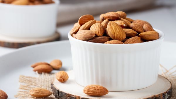 how-to-lower-cholesterol-naturally-with-almonds-sharecare