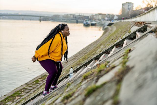 Adopting a healthier diet and being more physically active can help a person achieve a healthier weight and better manage migraines.