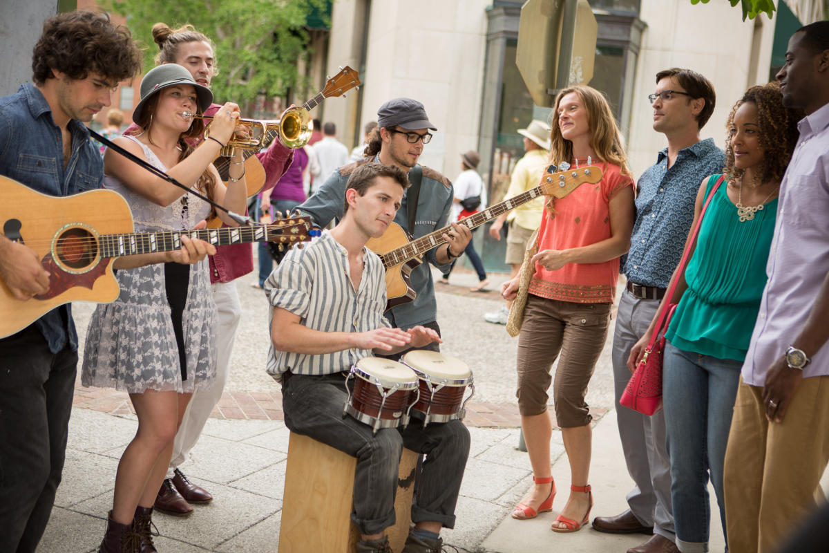 Asheville S Busking Scene Keeps Music In The Air
