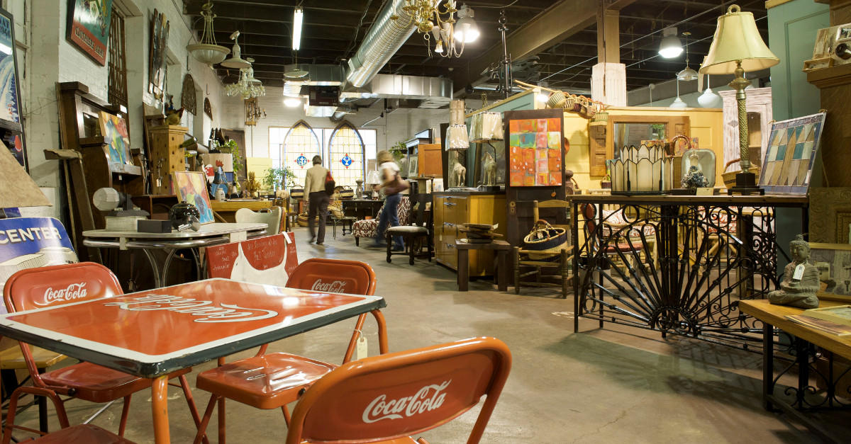 Roanoke Va Antiques Shops Black Dog Salvage
