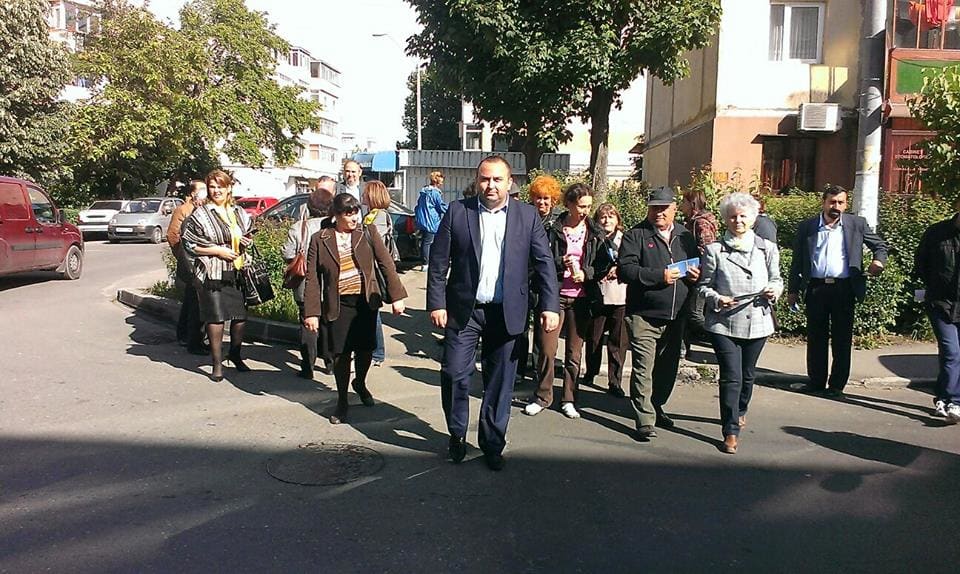PSD Argeş completează Kama Sutra cu Poziţia Ghiocelului