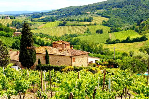 Imaginaries of Expatriation: Contemporary Italian Cultural Production Outside of Italy in the 2010s