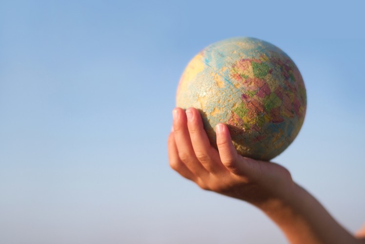 Resettlement of Refugee Immigrants in Australia: Agency and Affordances