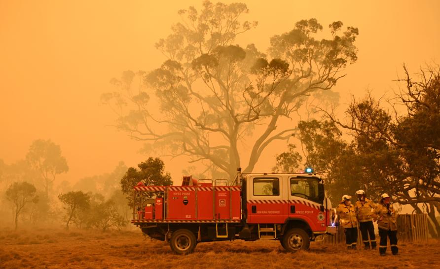 Our Savage History Of Fighting Bushfires Pursuit By The University Of Melbourne 4789