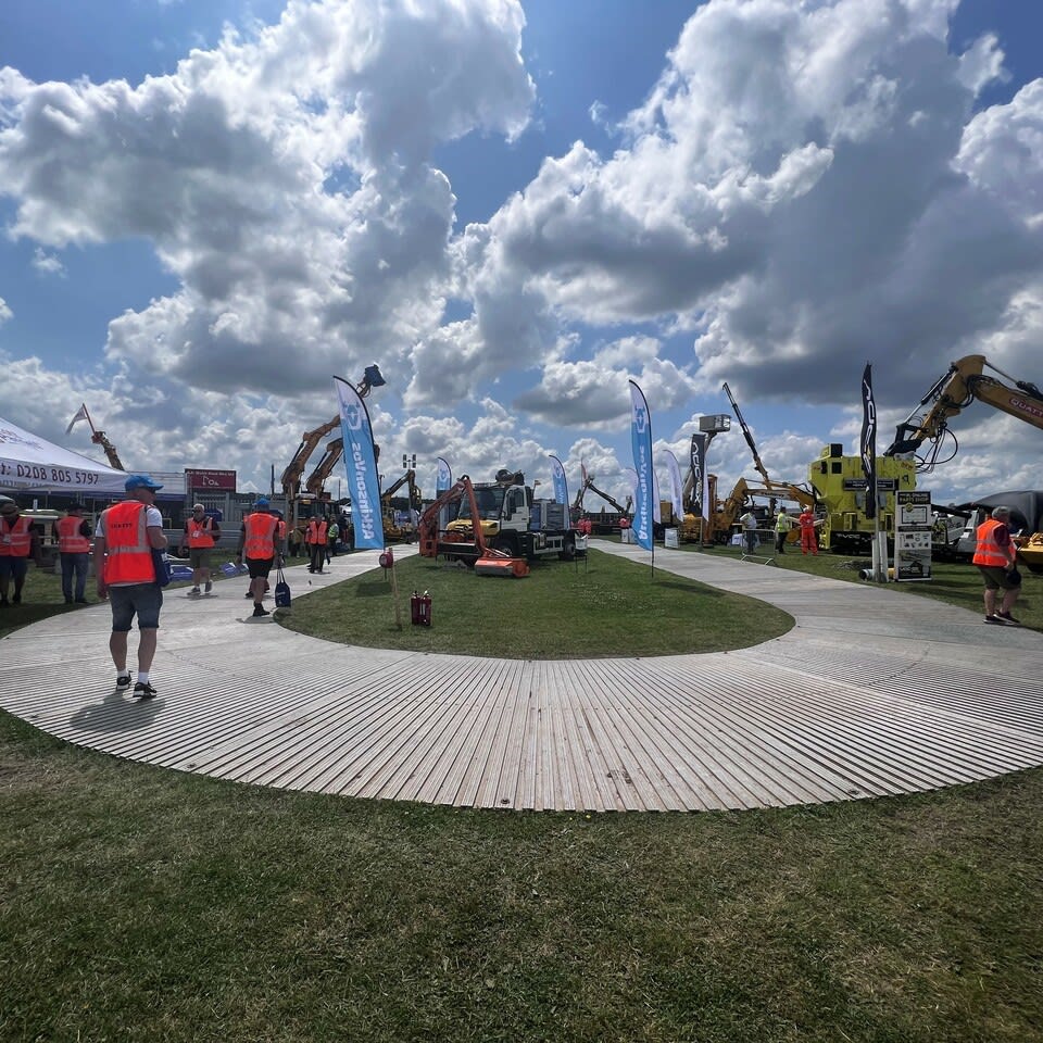 TPA helps Rail Live with a minefield of gas mains