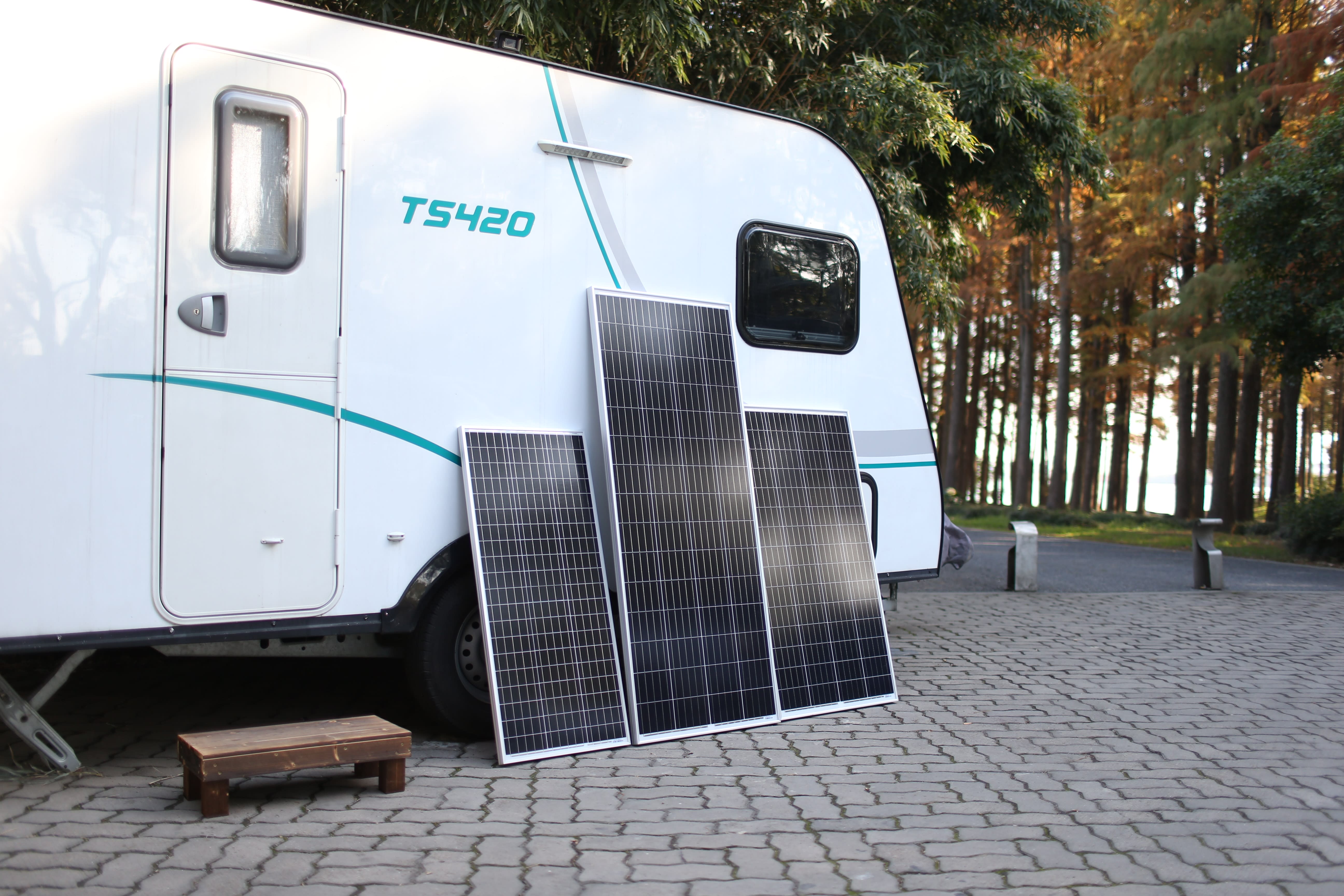 Everything You Need to Know About Solar Power for Vans - Wildgrid Home