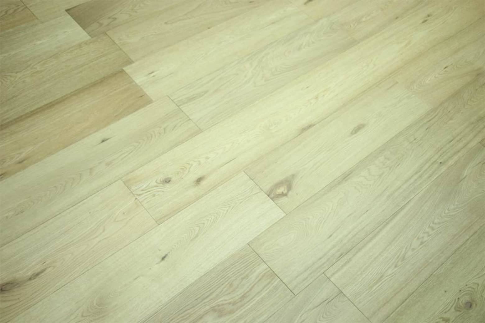 Natural Solid Flooring Oak Semi Matt Lacquered 20mm By 140mm